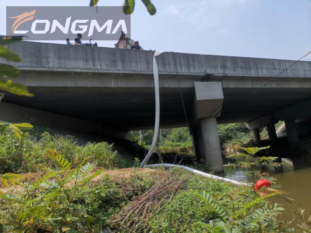 重汽豪沃大流量排水抢险车