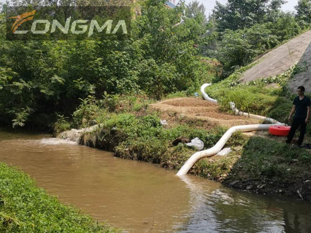 重汽豪沃大流量排水抢险车